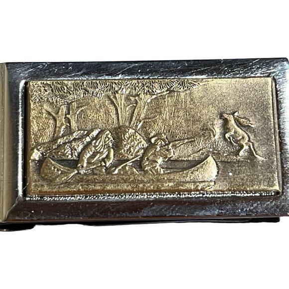 Vintage Money Clip. Hunting Scene Indian & Frontiersman. Two Tone Metal. Deer - Picture 2 of 5